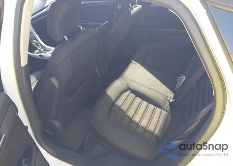 2013 Ford Fusion Se z USA, uszkodzony, nr VIN 3FA6P0HR6DR338636